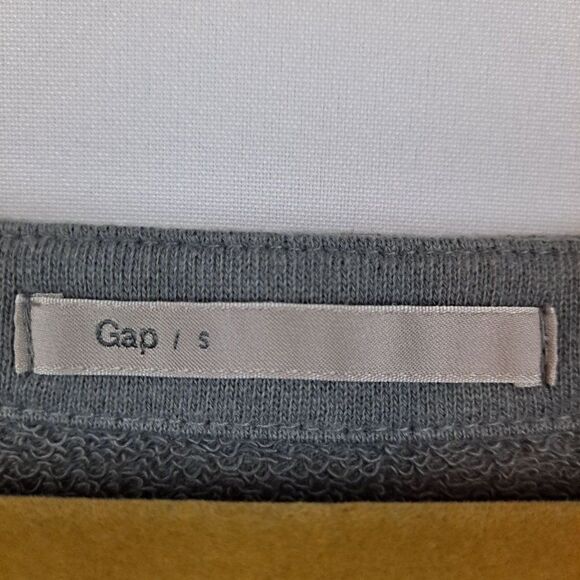 Gap Ladies French Terry Dress, NWOT - Picture 5 of 13